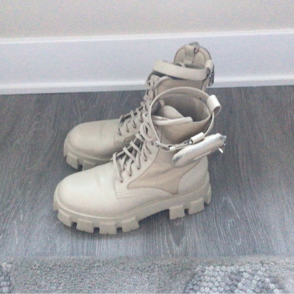 PRADA MONOLITH BOOTS -TAN - Picture 3 of 4